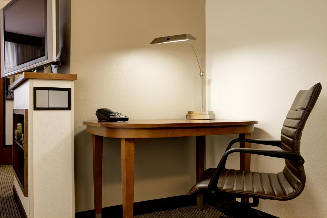 Hyatt Place Sterling Dulles Airport North Exteriör bild