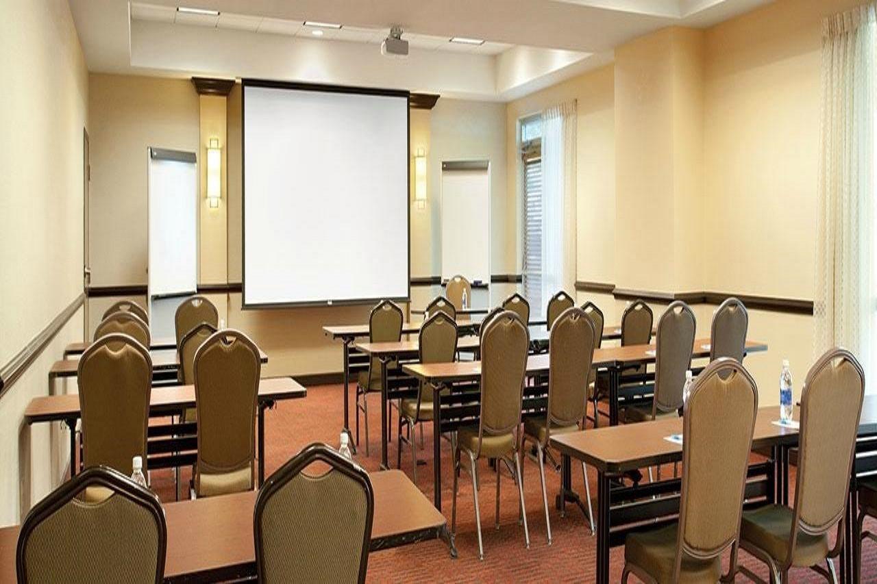 Hyatt Place Sterling Dulles Airport North Exteriör bild